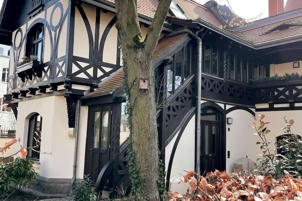 Verwunsches Haus Mit Parkplatz In Bester Lage Markkleeberg Exteriér fotografie